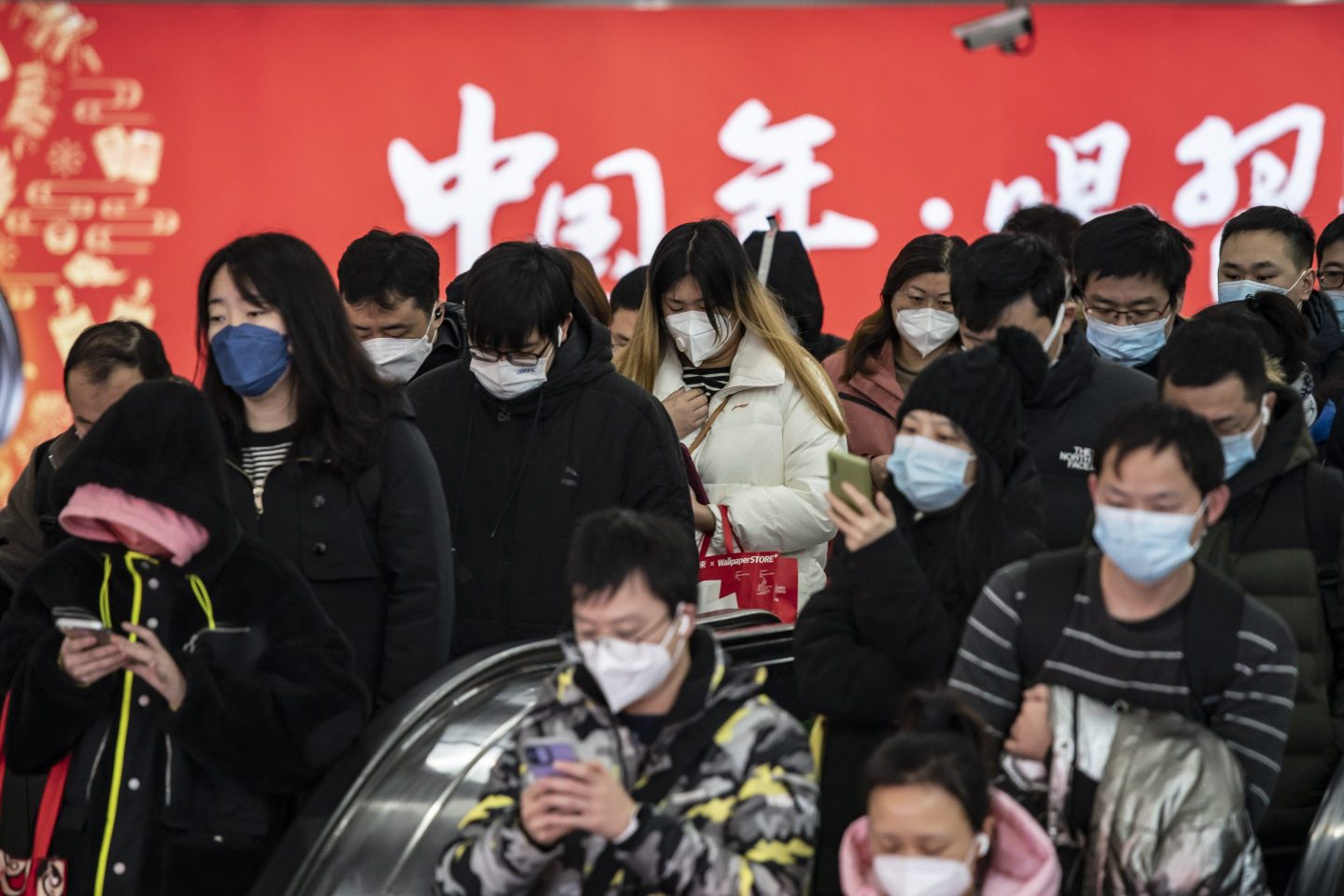 Chinese commuters on the Shanghai subway