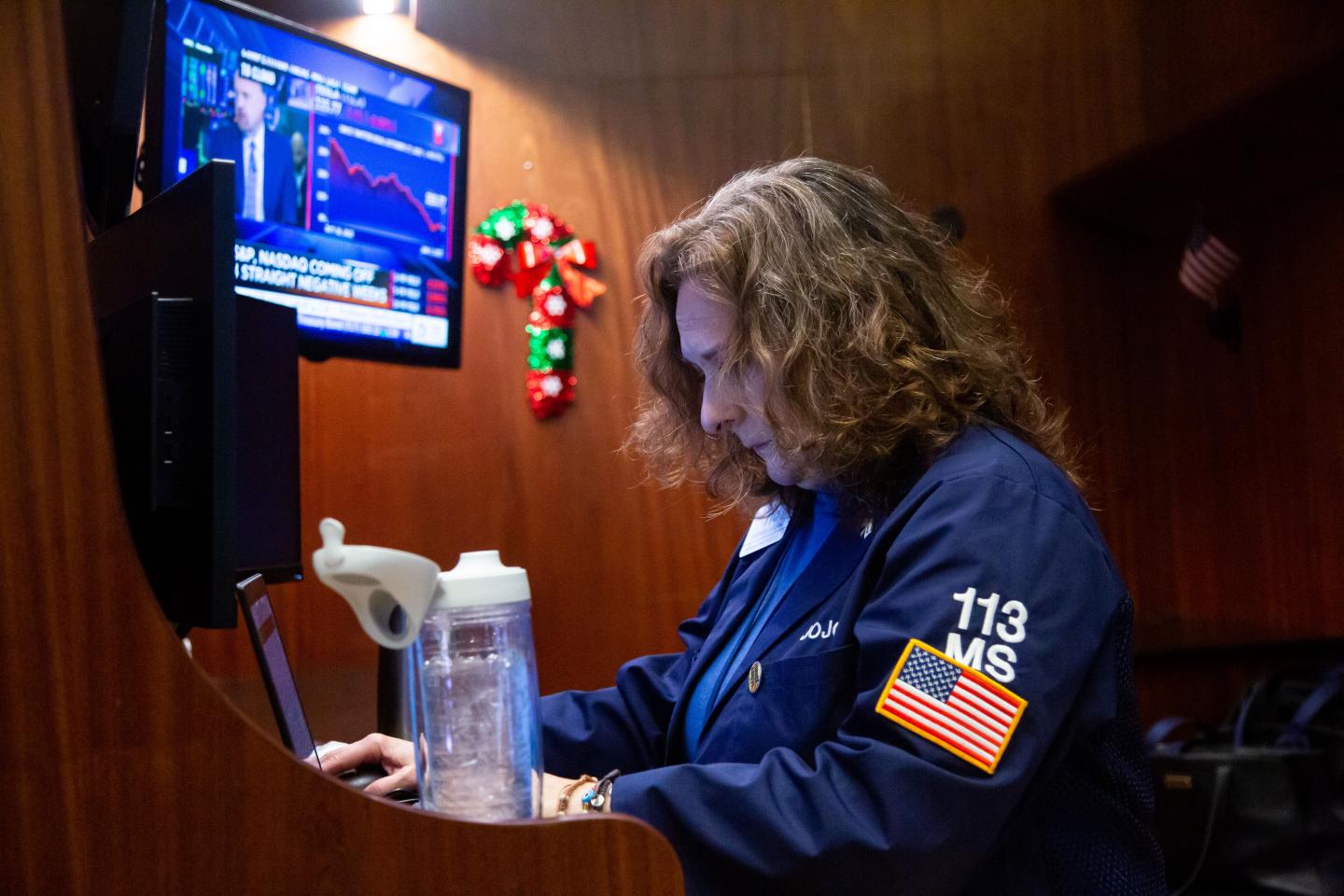 NYSE trader