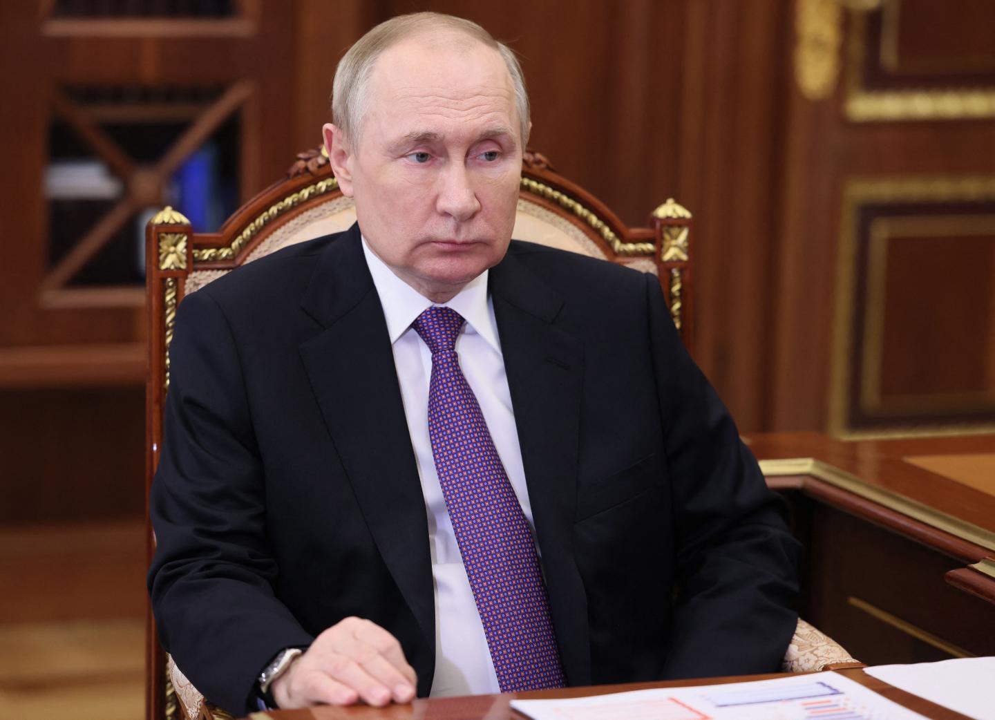 Vladimir Putin’s budget faces ‘catastrophe’ after Western price cap spells doom for Russian oil exports