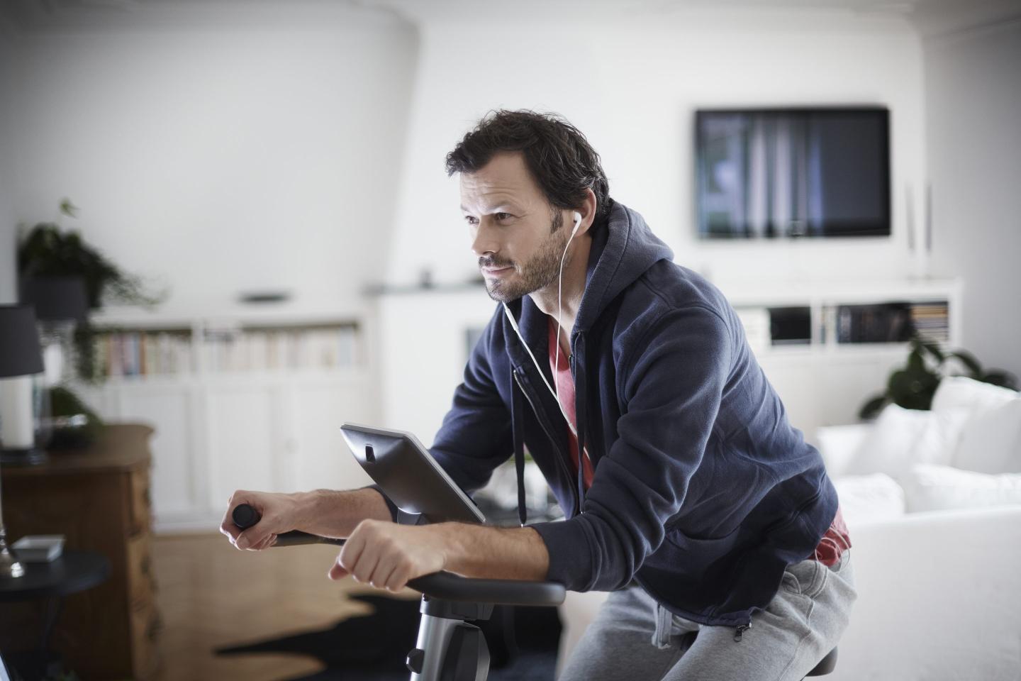These A.I.-powered fitness products can make your at-home workouts more effective