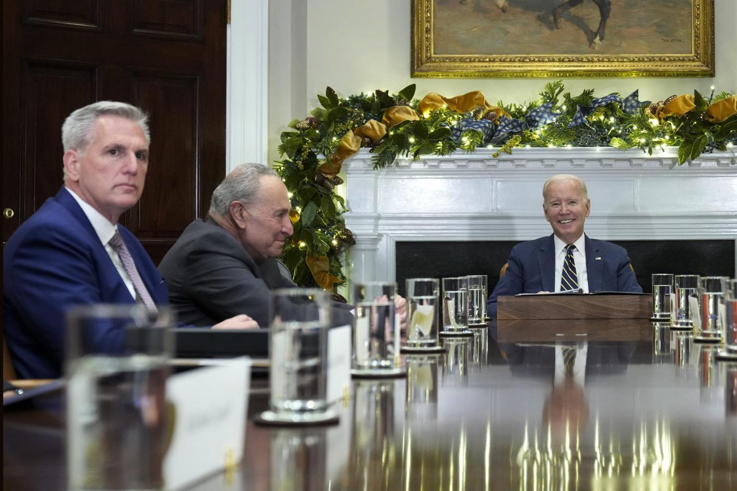 Kevin McCarthy, Joe Biden