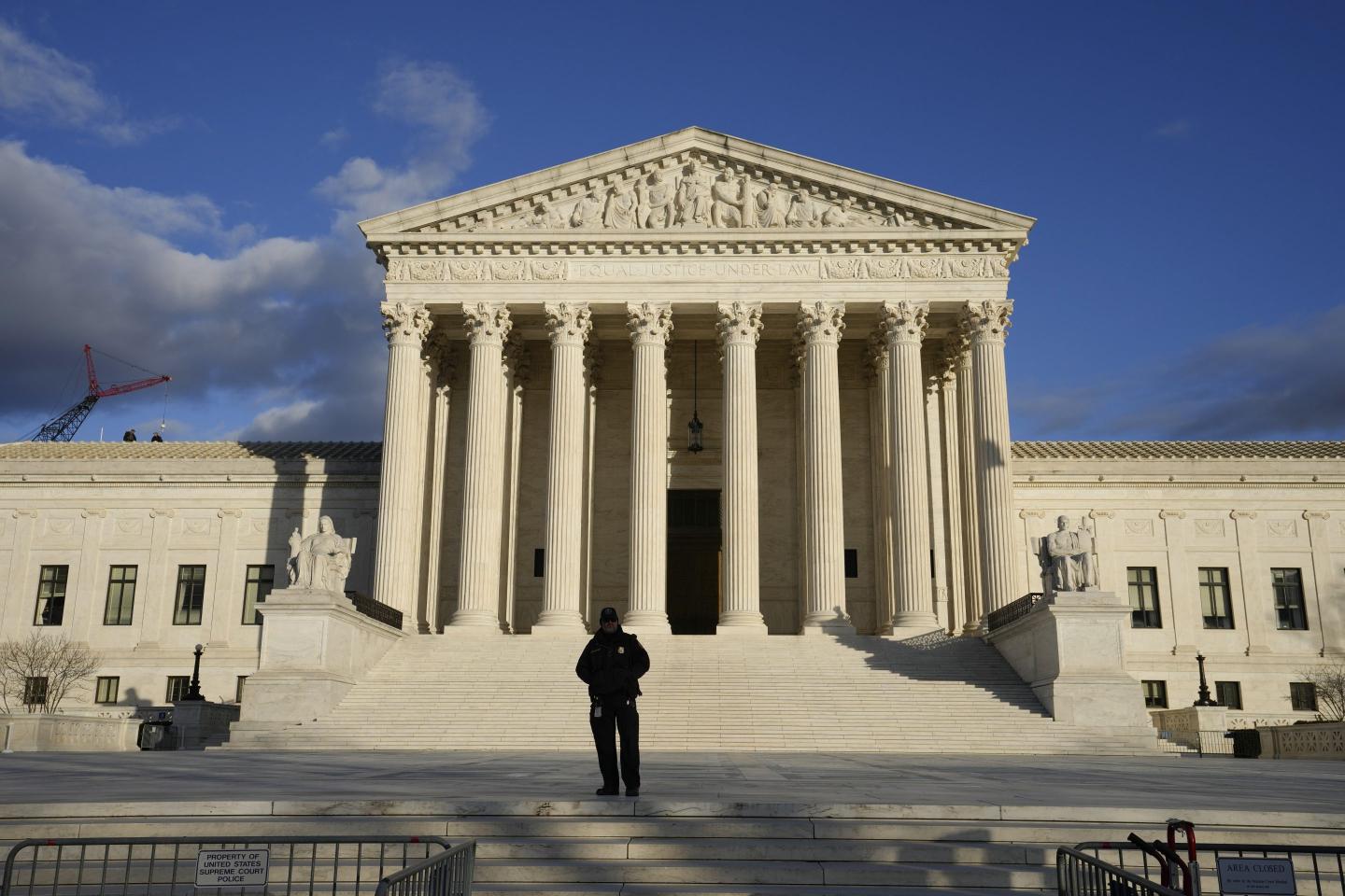 Supreme Court okays overtime pay for $200,000-a-year employee under law meant to protect blue-collar workers