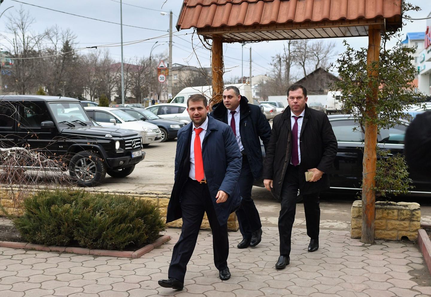 Facebook ran ads for a Kremlin-connected Moldovan oligarch sanctioned by the US targeting the country’s pro-Western government