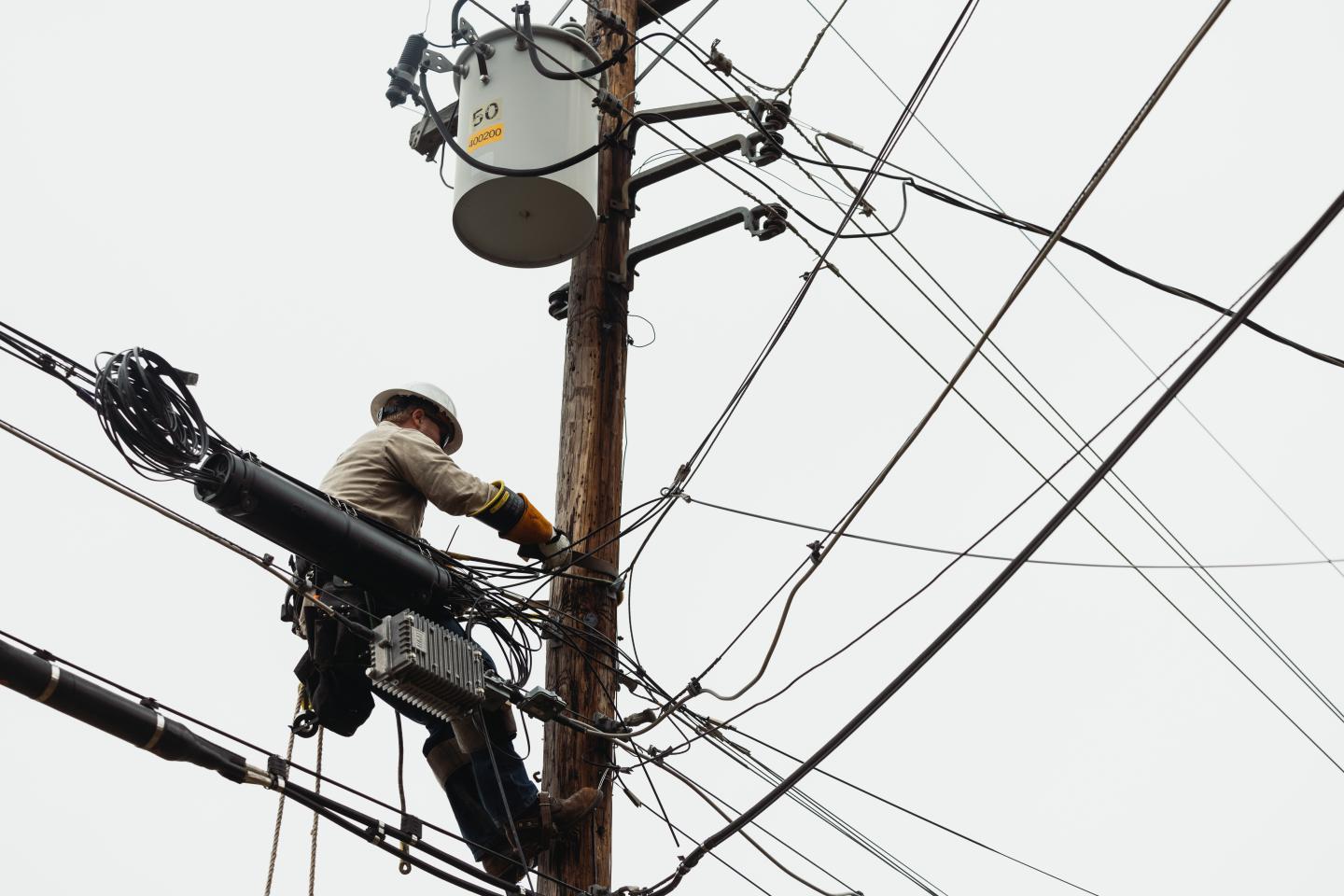 In one of tech’s favorite cities, thousands are stuck without power and dealing with spoiled food: ‘We’re planning for worst-case scenario’