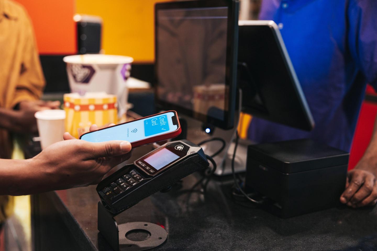 Americans are drowning in credit card debt thanks to inflation and soaring interest rates