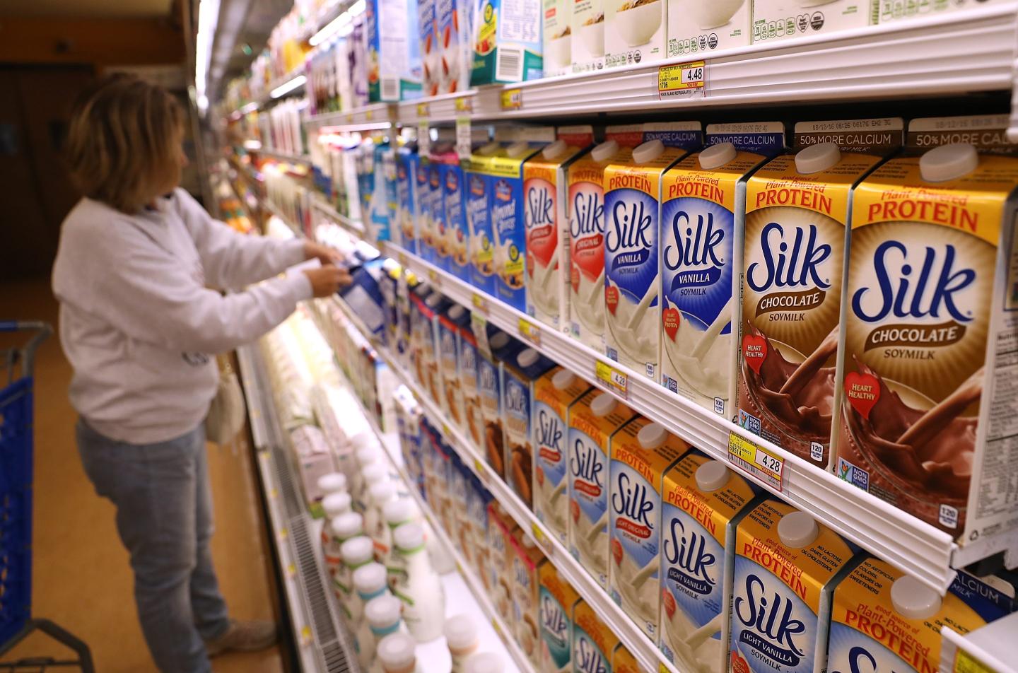 Got oat milk? Plant-based drinks could be called milk under FDA proposal