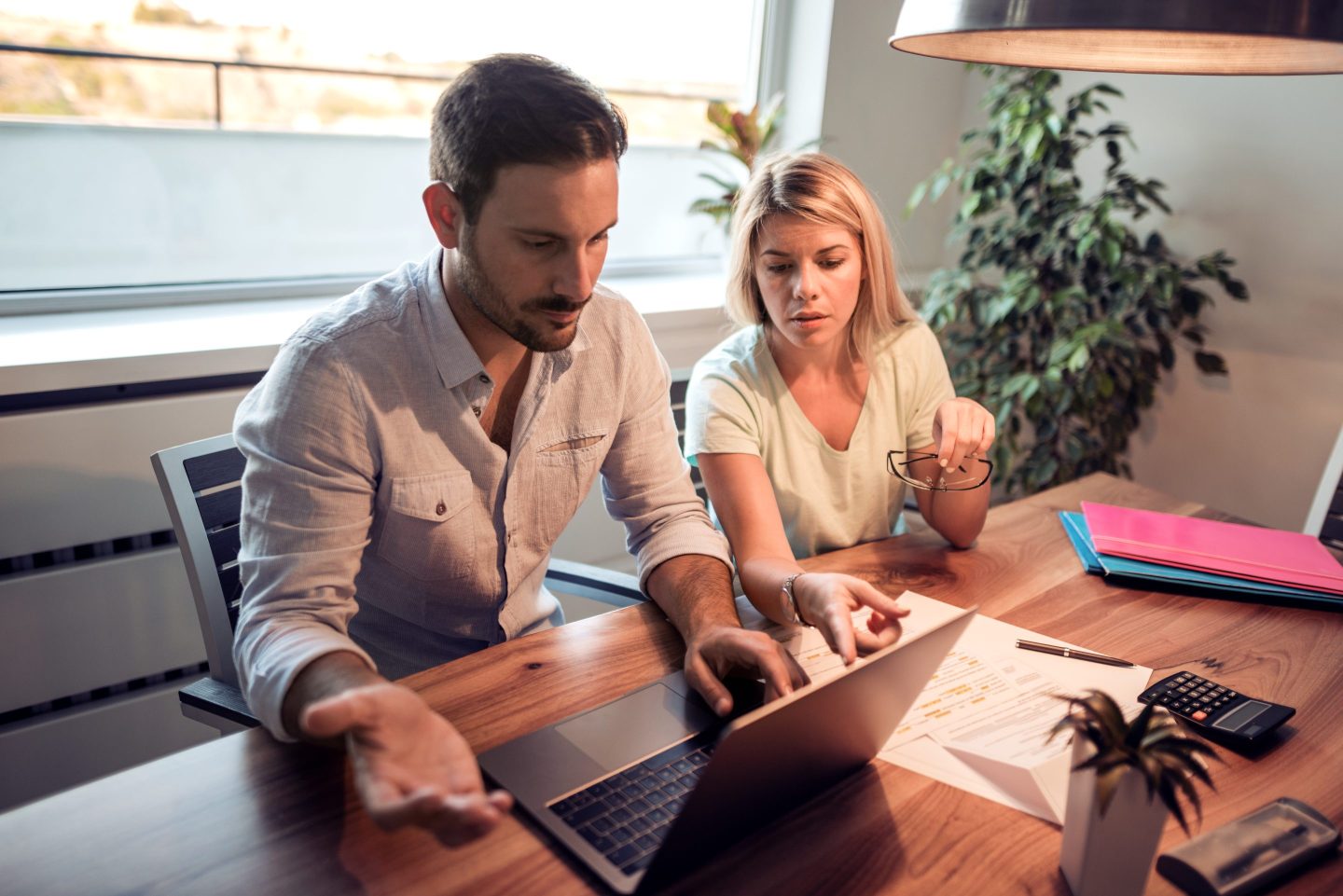 The level of 401(k) contributions among Americans is still suppressed, but the number of Americans taking loans and withdrawals is evening out.