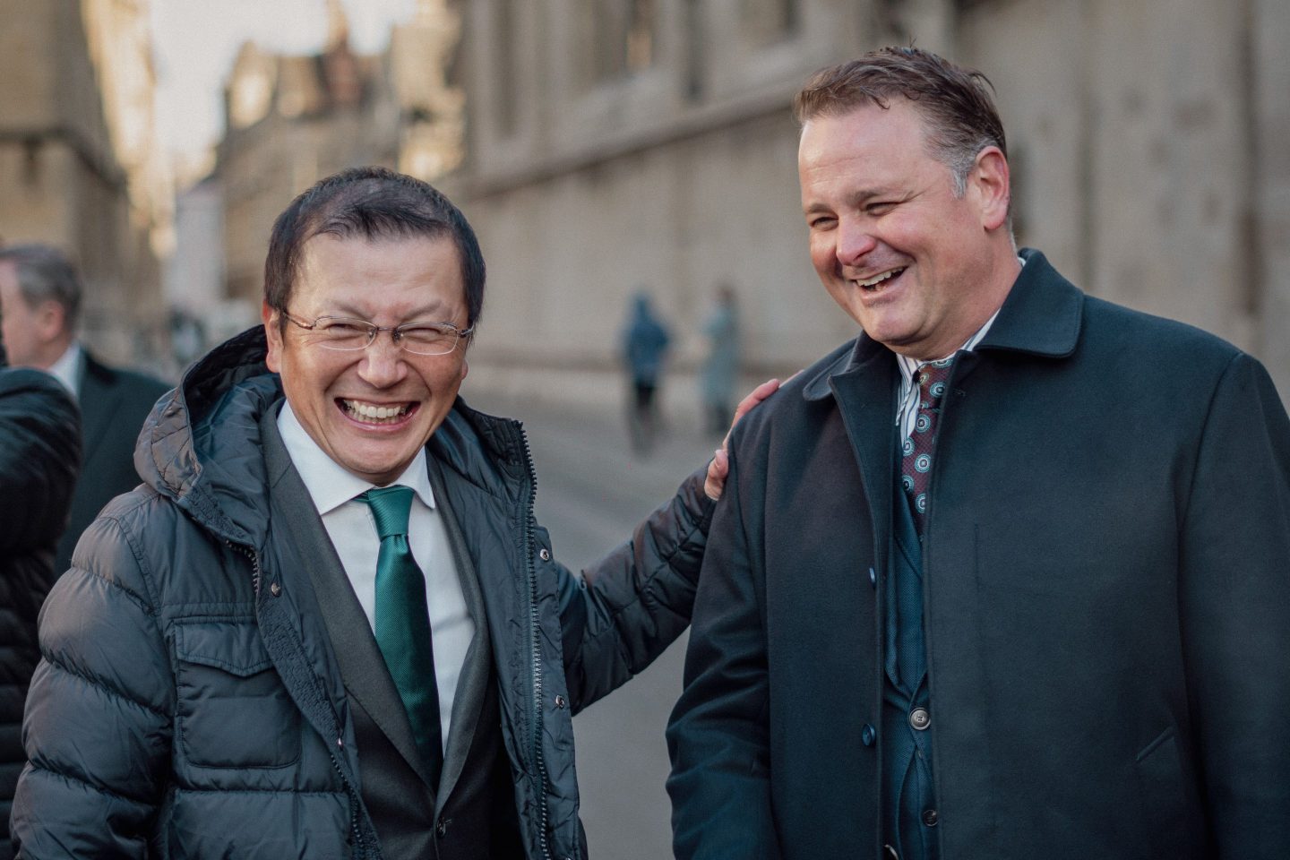 Photo of Keisuke Niiro, President, Aioi Nissay Dowa Insurance (ANDI)), and Brian Mullins, Mind Foundry CEO, in Oxford.