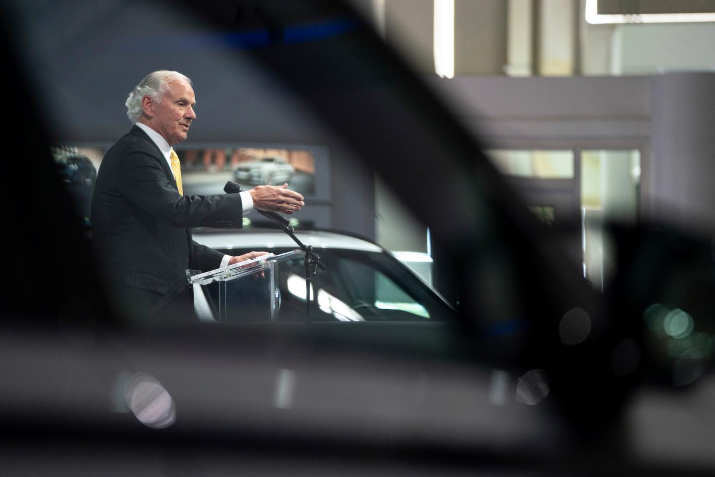 The governor of South Carolina wants $1.3 billion to invest in a new EV plant that could employ 4,000 people