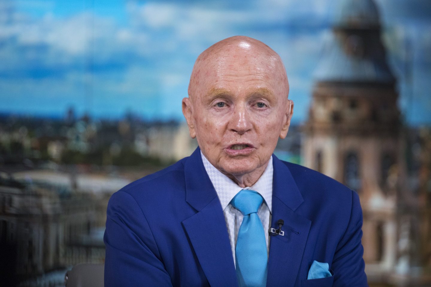 Mark Mobius revealed that he has money trapped in an HSBC account in Shanghai.
