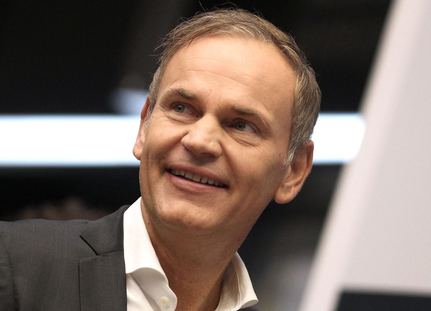 Volkswagen Group CEO Oliver Blume wants to narrow the large gap to Tesla.