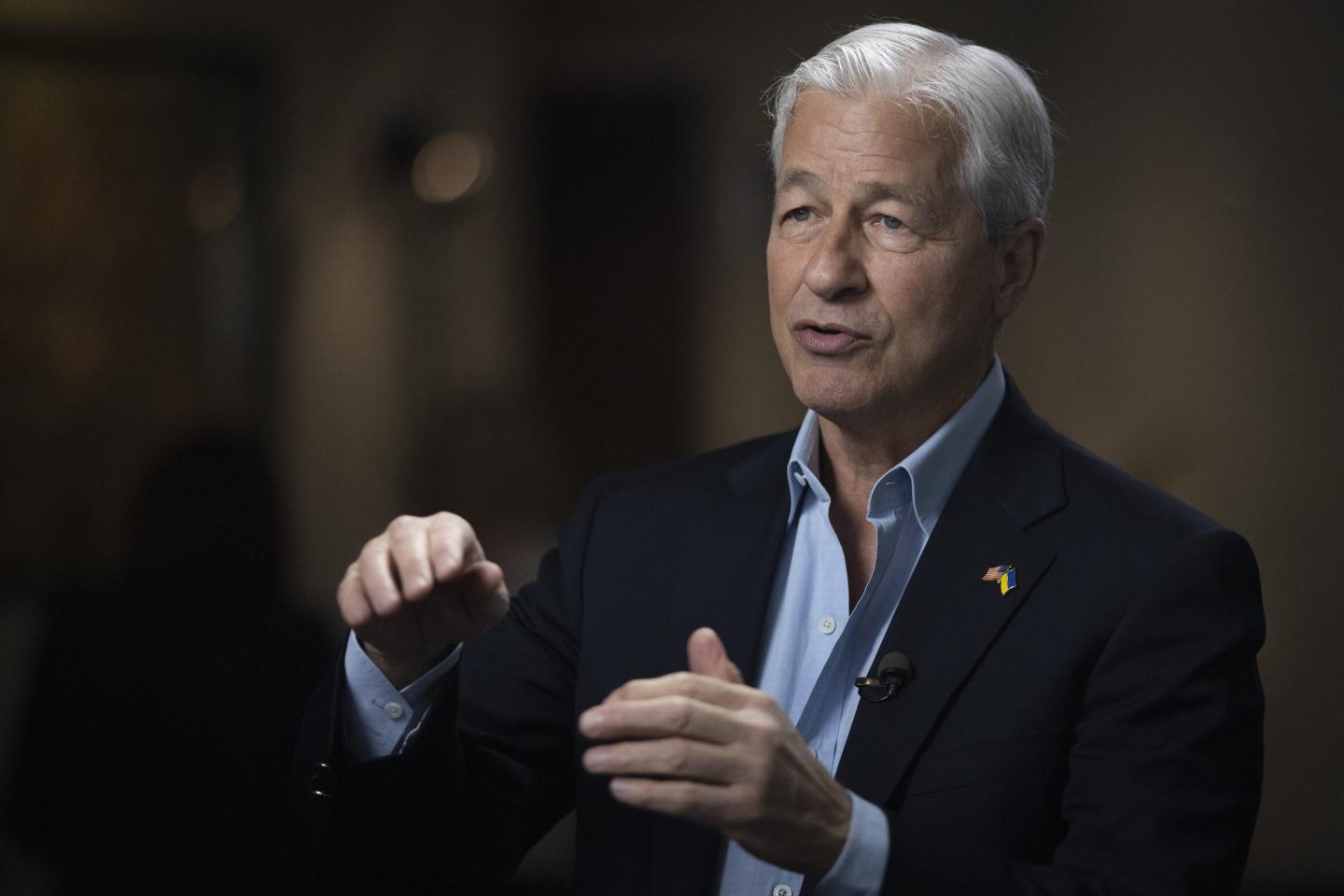 JPMorgan’s Jamie Dimon says he’s worried about the war in Ukraine and ‘our relationship with China’