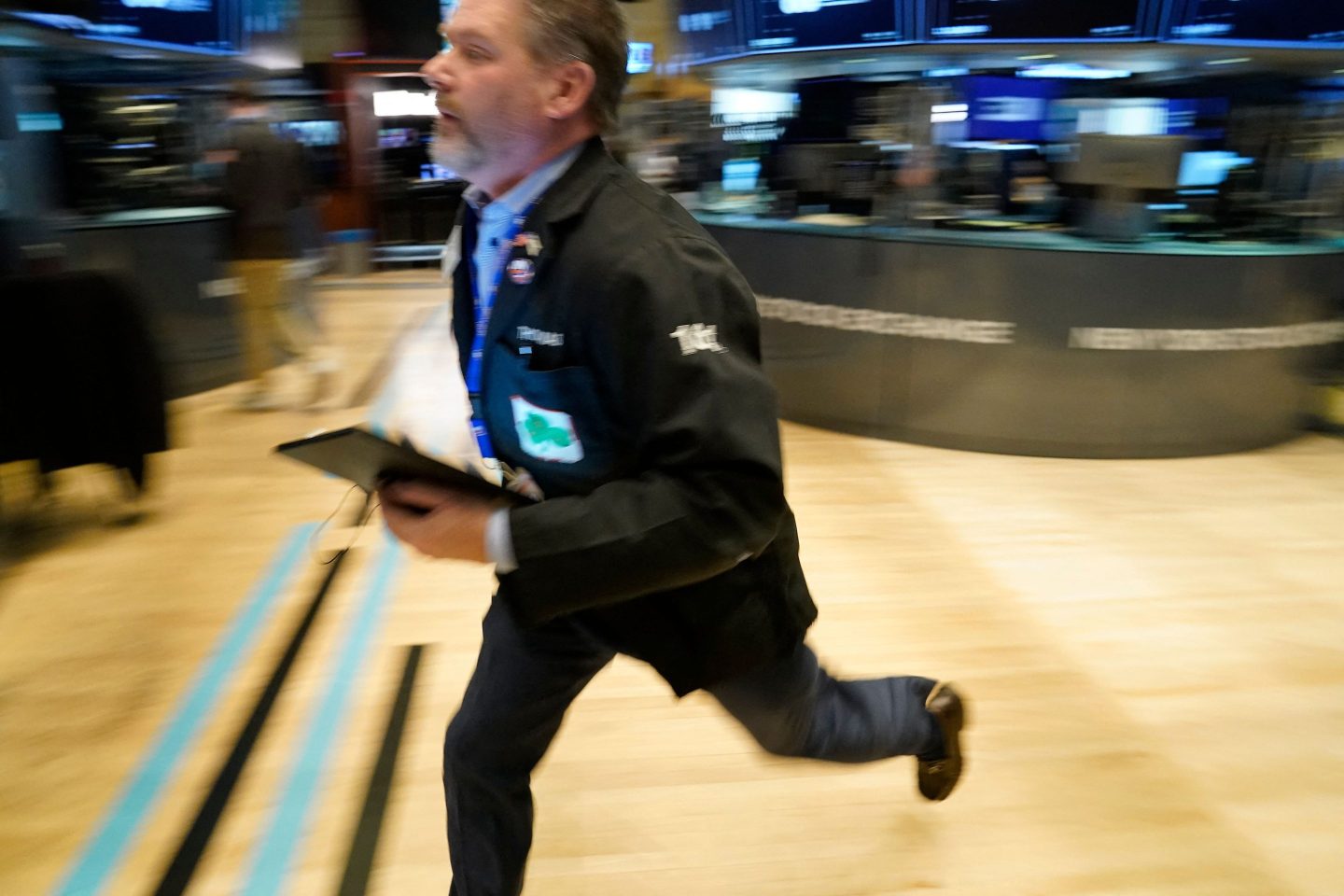 NYSE trader