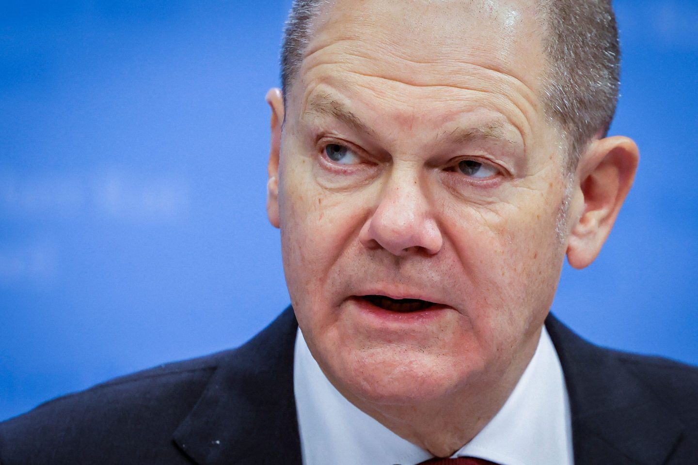 German chancellor Olaf Scholz saw no reason to panic after shares in the country's largest bank fell up to 15% in trading.