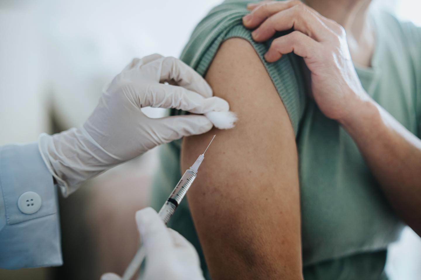 An FDA panel has endorsed 2 RSV vaccines for older Americans. Here’s when they might be available