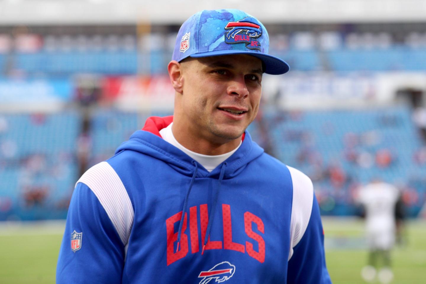 Buffalo Bills player Jordan Poyer is the latest to slam New York taxes and says he’d ‘love to go to a state that doesn’t take half my money’