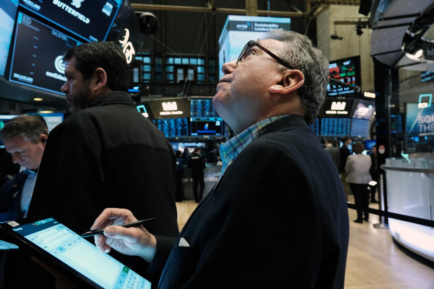 A famous market watcher who called the subprime mortgage crisis is warning that stocks are about to crash: ‘It’s the highest probability since COVID’