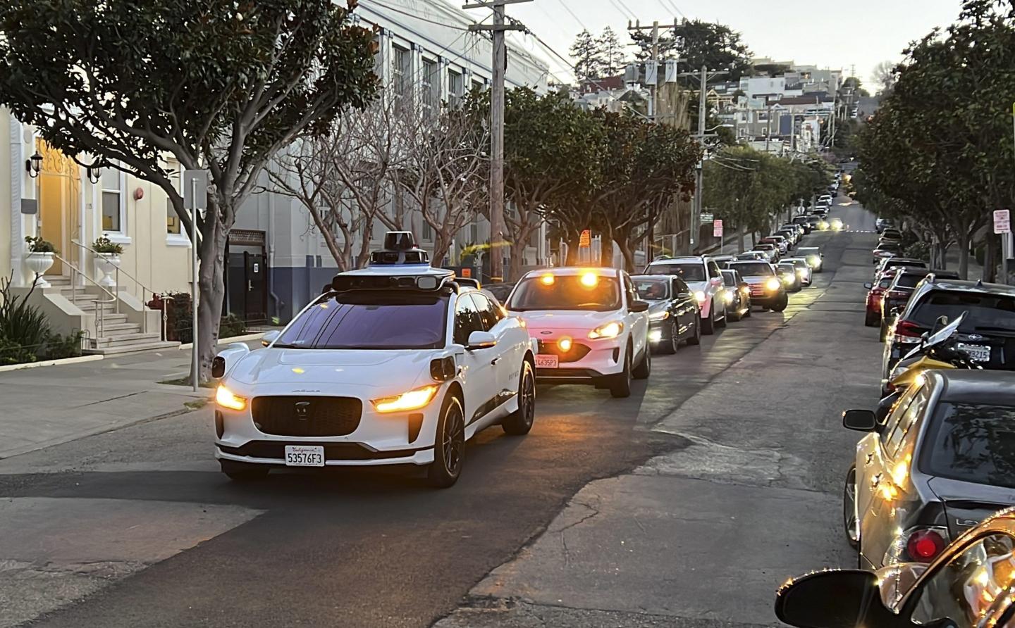 San Francisco could become first U.S. city to have 2 driverless taxi services by the end of the year