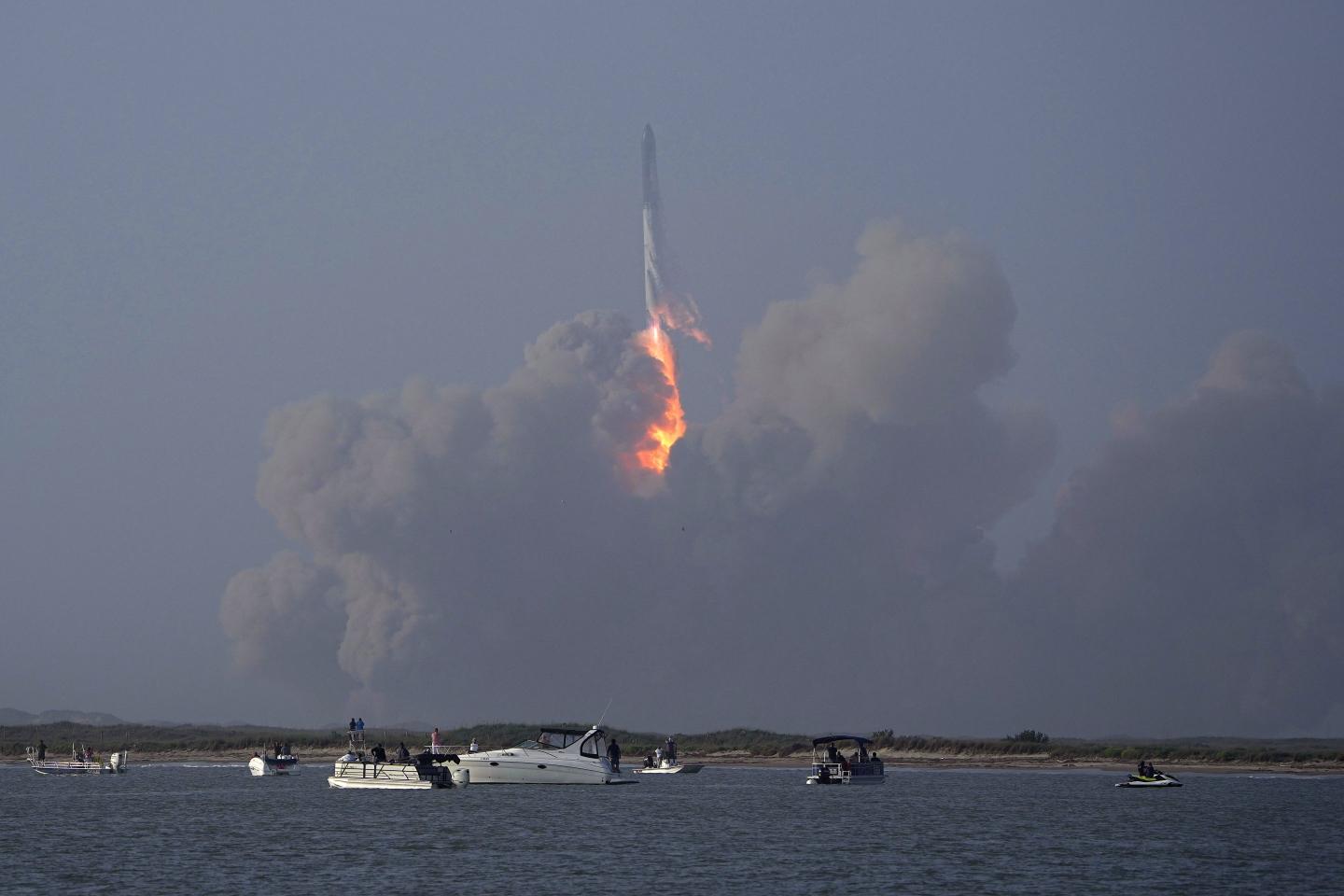 A SpaceX rocket just exploded minutes after it launched as a crowd of people watched