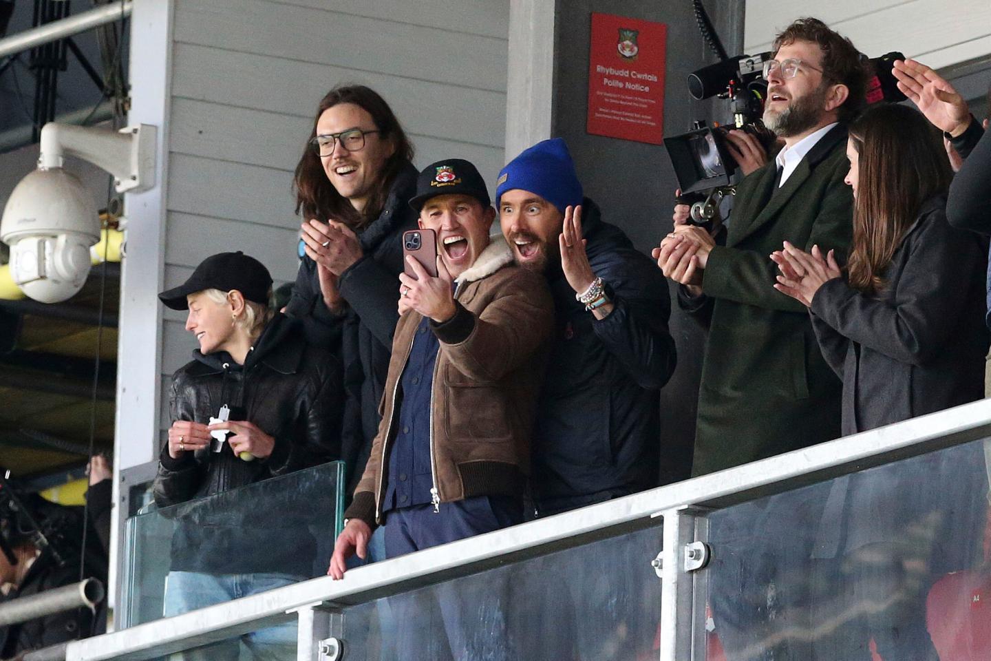 Ryan Reynolds, Rob McElhenney