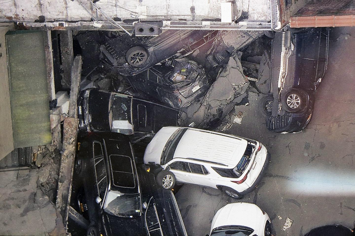Parking garage