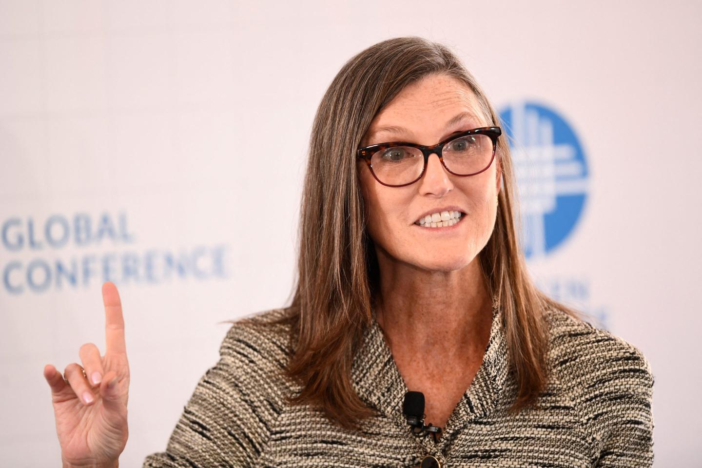 Cathie Wood thinks a robotaxi boom will boost Tesla stock to $2,000 within 5 years