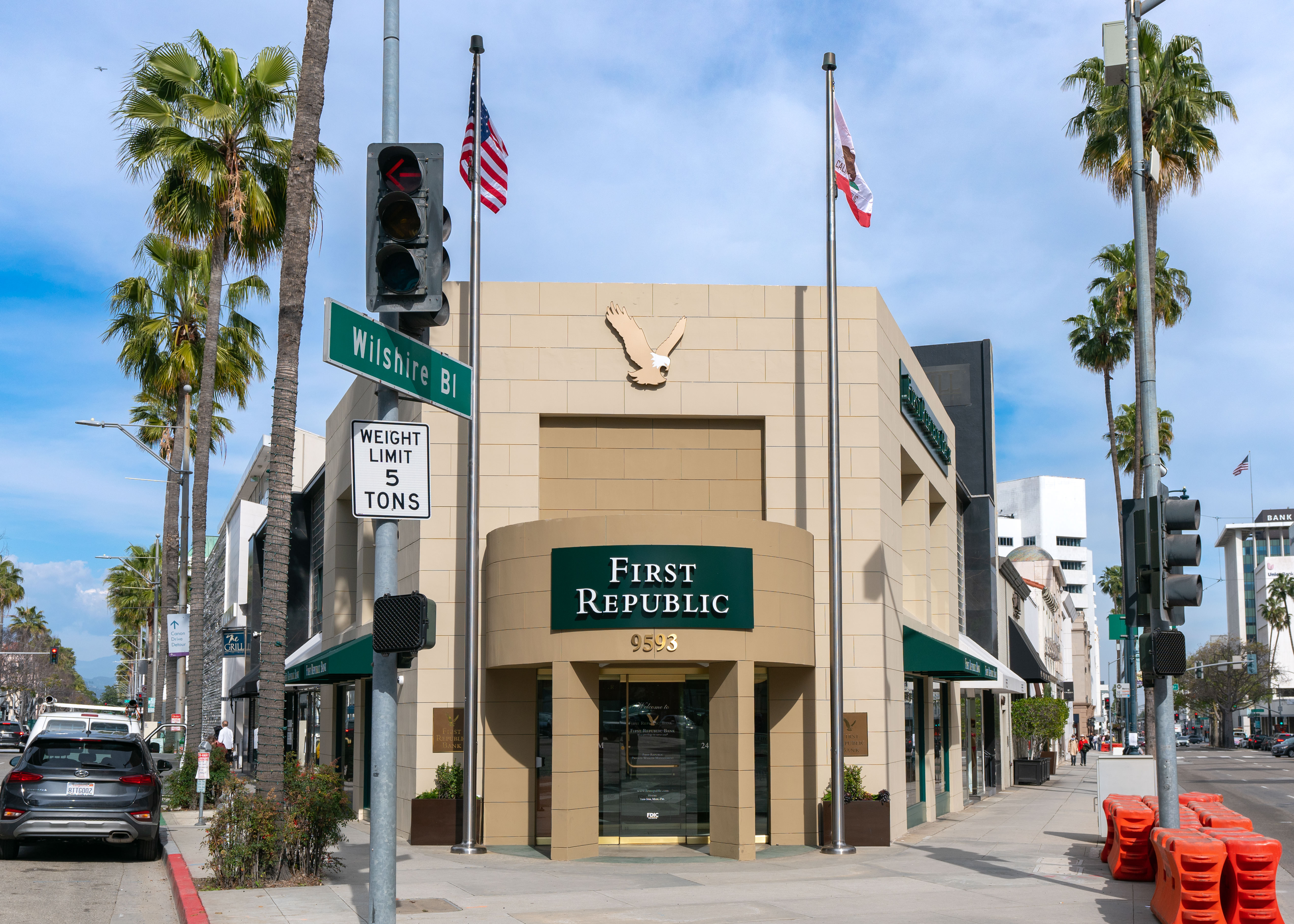 First Republic is suddenly in big trouble—but the structural issues date  back when CEO Mike Roffler was CFO | Fortune