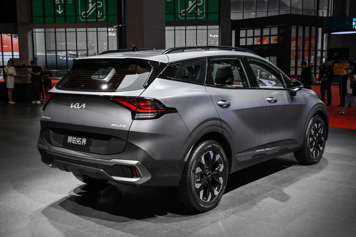 Kia and Hyundai cars are too easy to steal, 17 states said. 