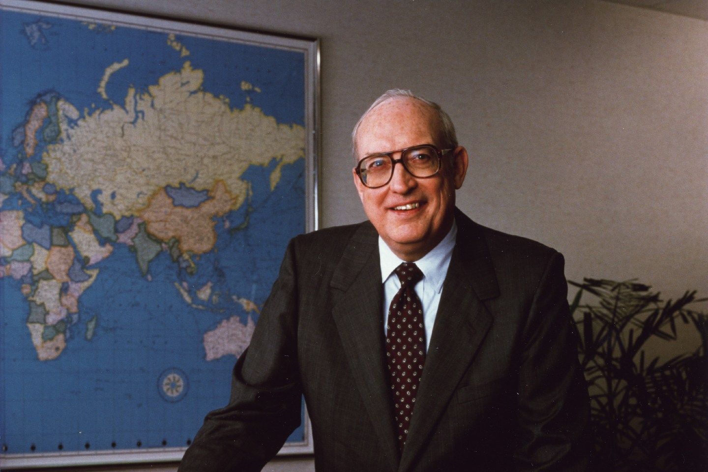 Former UPS CEO Kent "Oz" Nelson in his office in 1993.