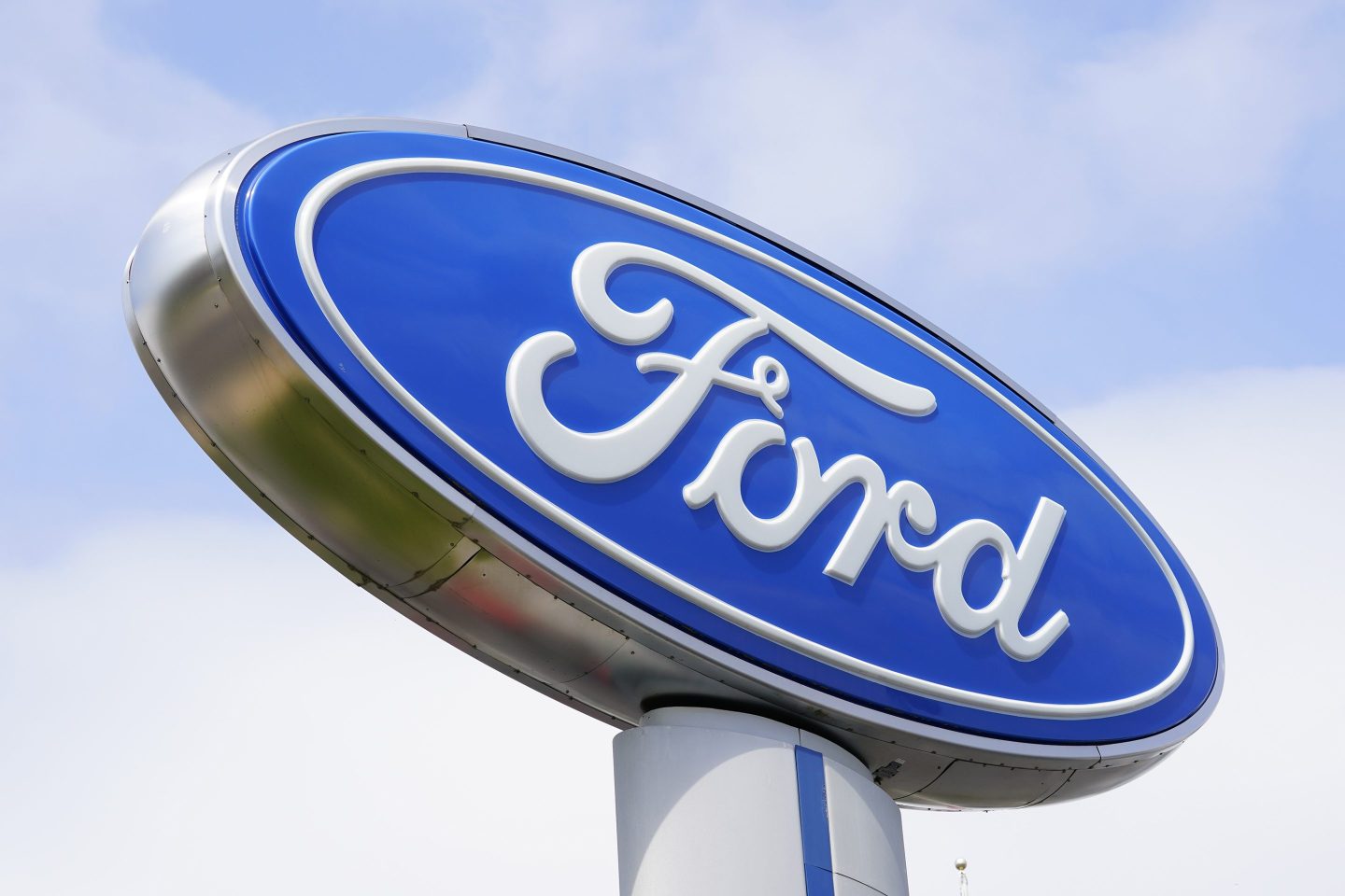 Ford says it's working with parts suppliers to identify the cause and develop a repair. Vehicles that were fixed under a January recall will have to be repaired again.
