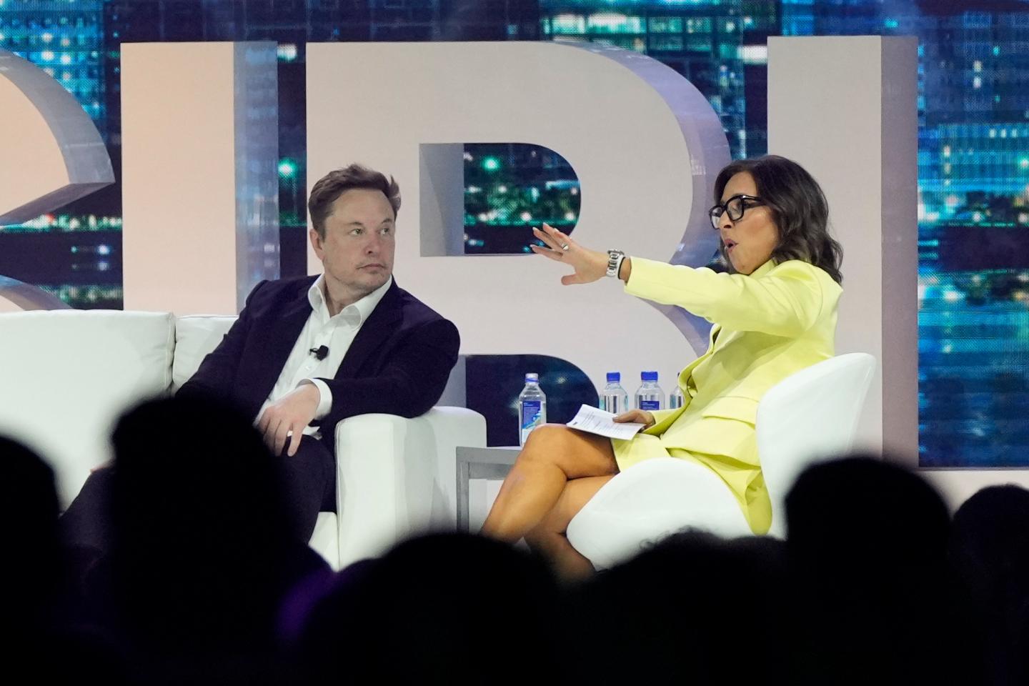 Elon Musk and Linda Yaccarino
