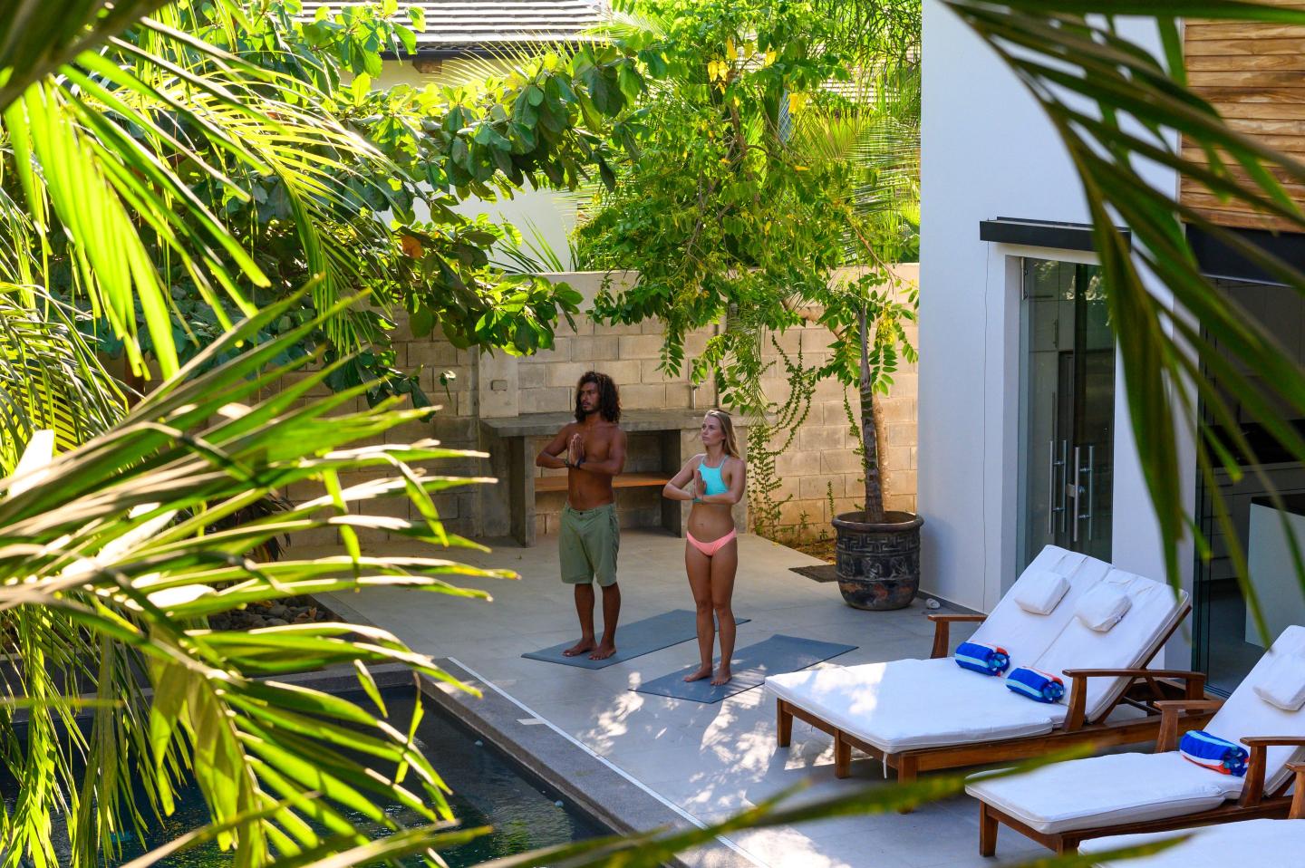 Wealthy individuals are still moving to Puerto Rico, seeking luxury houses and tax breaks.