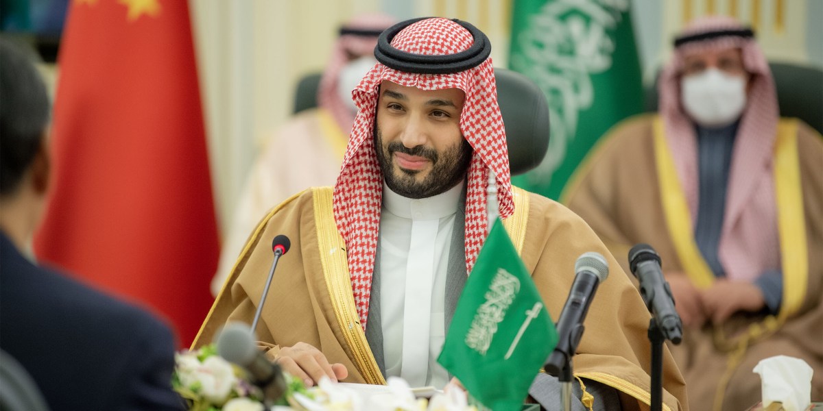 Saudi Anonymous Saudi dissident sues Twitter after being imprisoned | Fortune