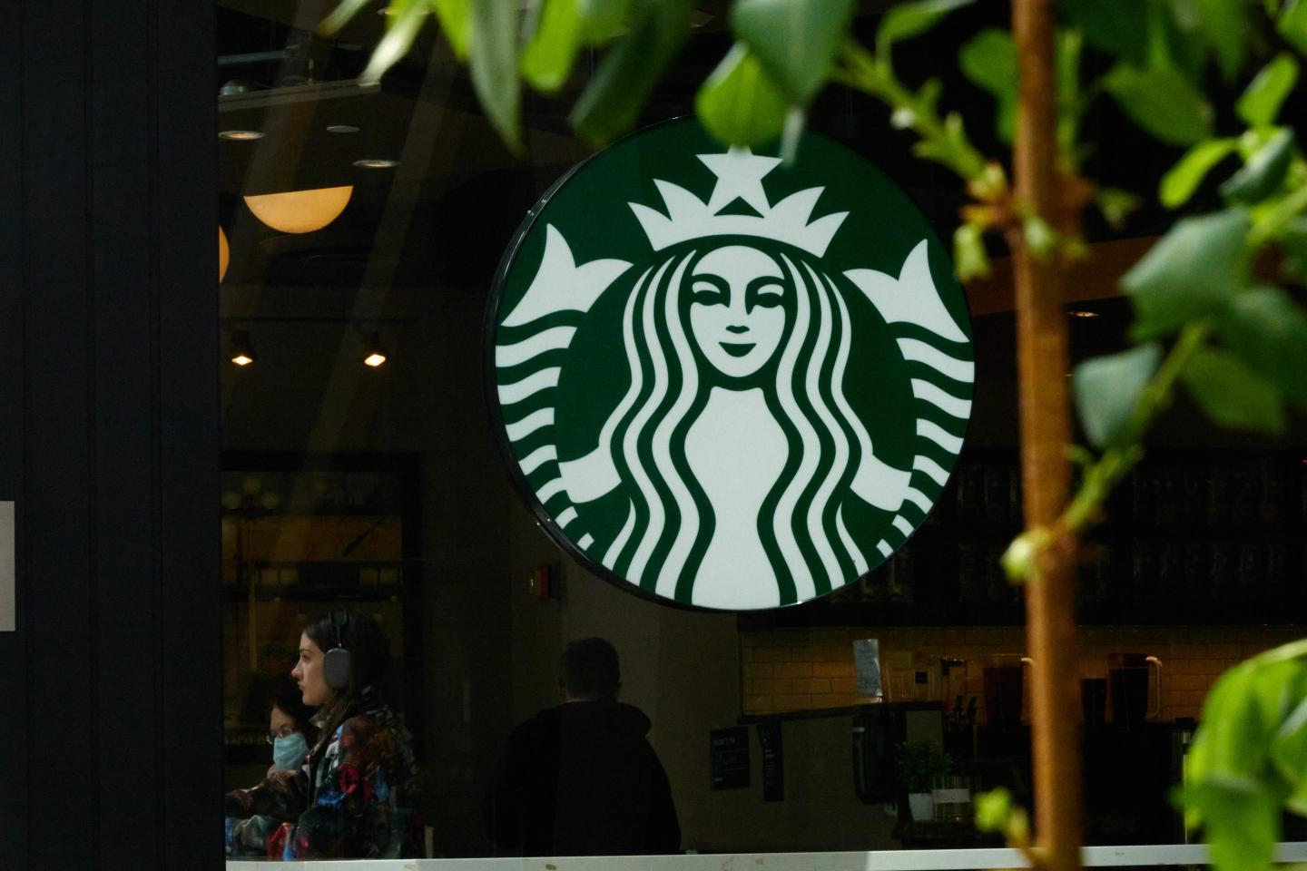 Starbucks is switching to nugget ice