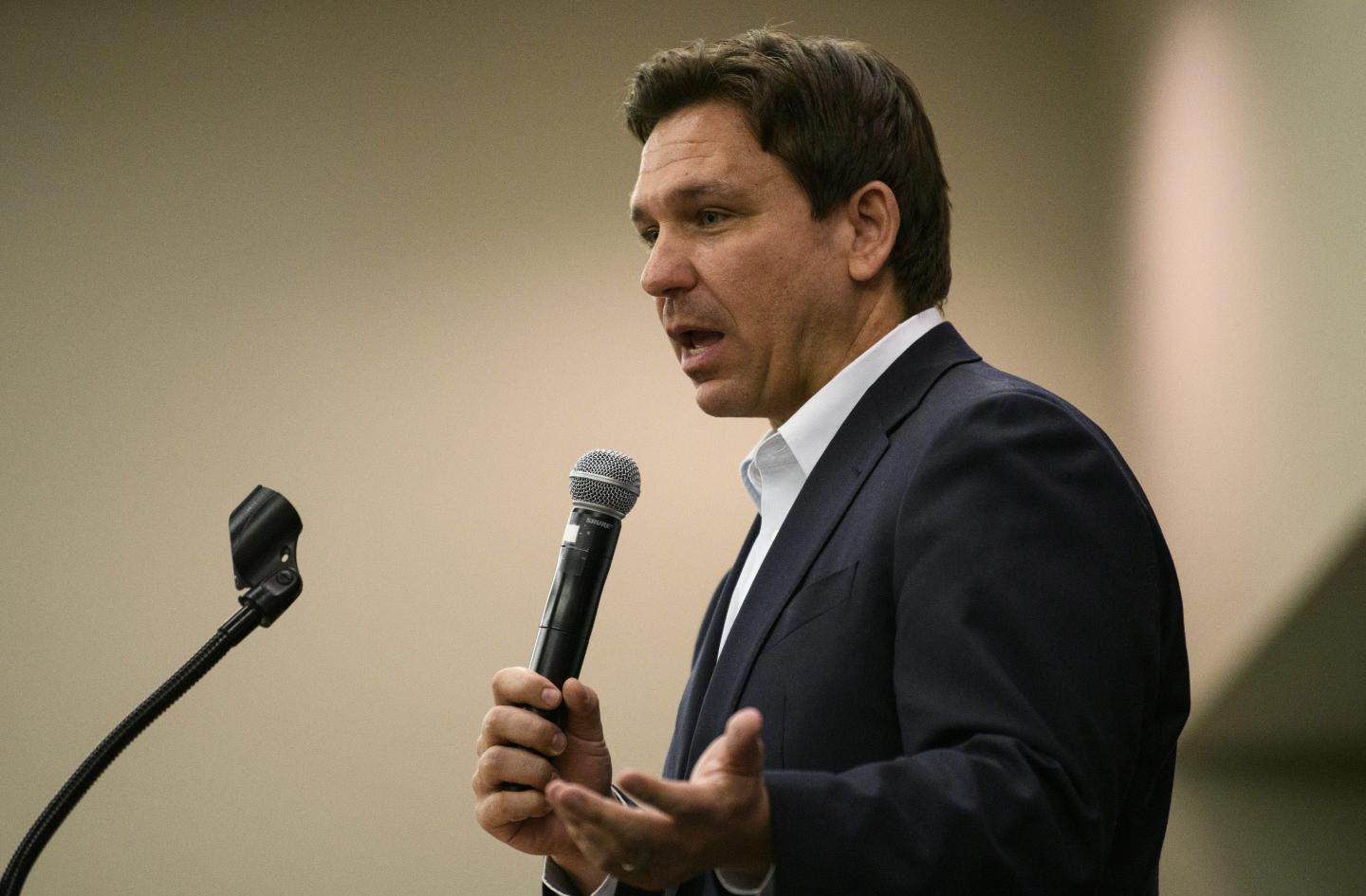 College student once banned from Twitter for tracking Elon Musk’s airplane has a new jet-setting target: Ron DeSantis
