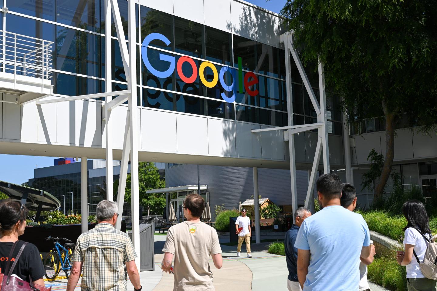 The great ‘cookie deprecation’ has left advertisers scrounging for new ways to earn consumer data