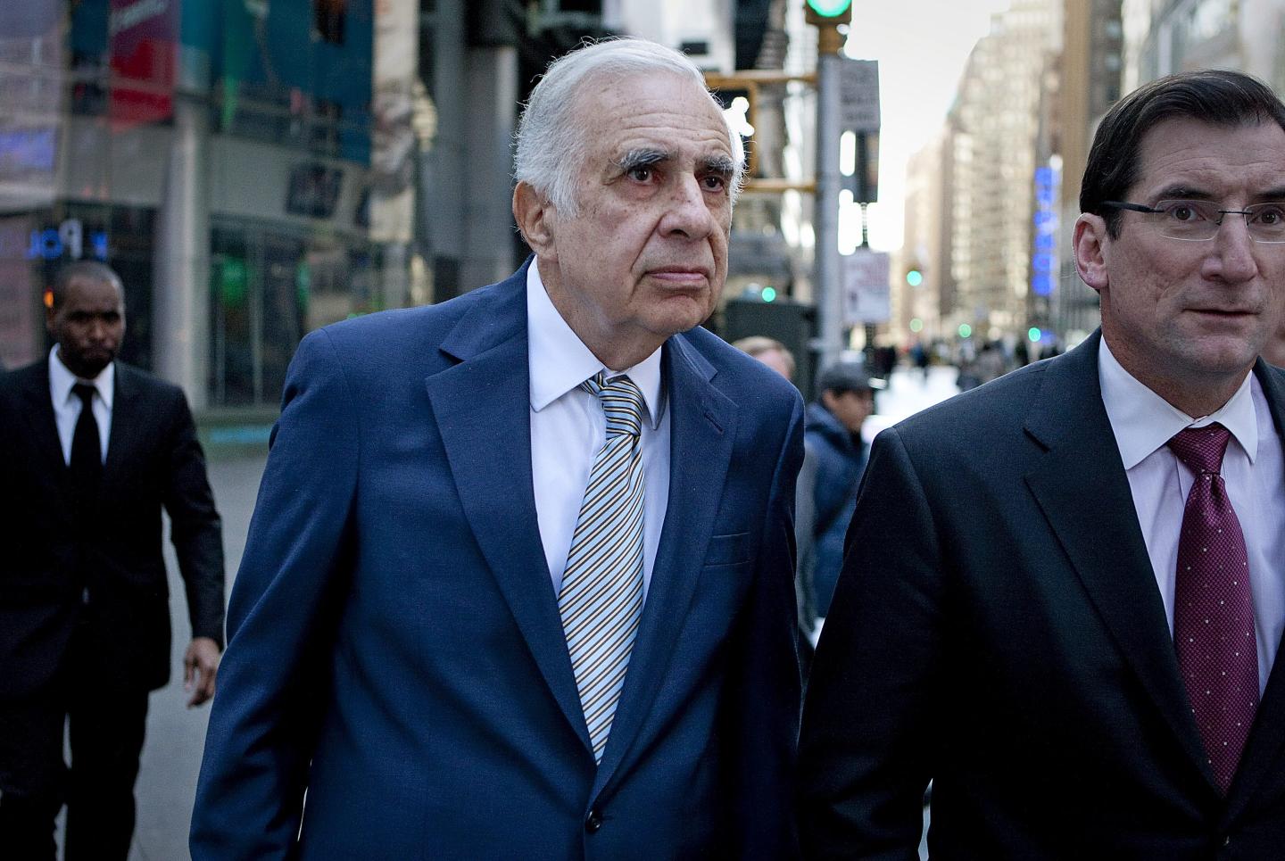 Carl Icahn bet on America to fail. Instead he lost $9 billion