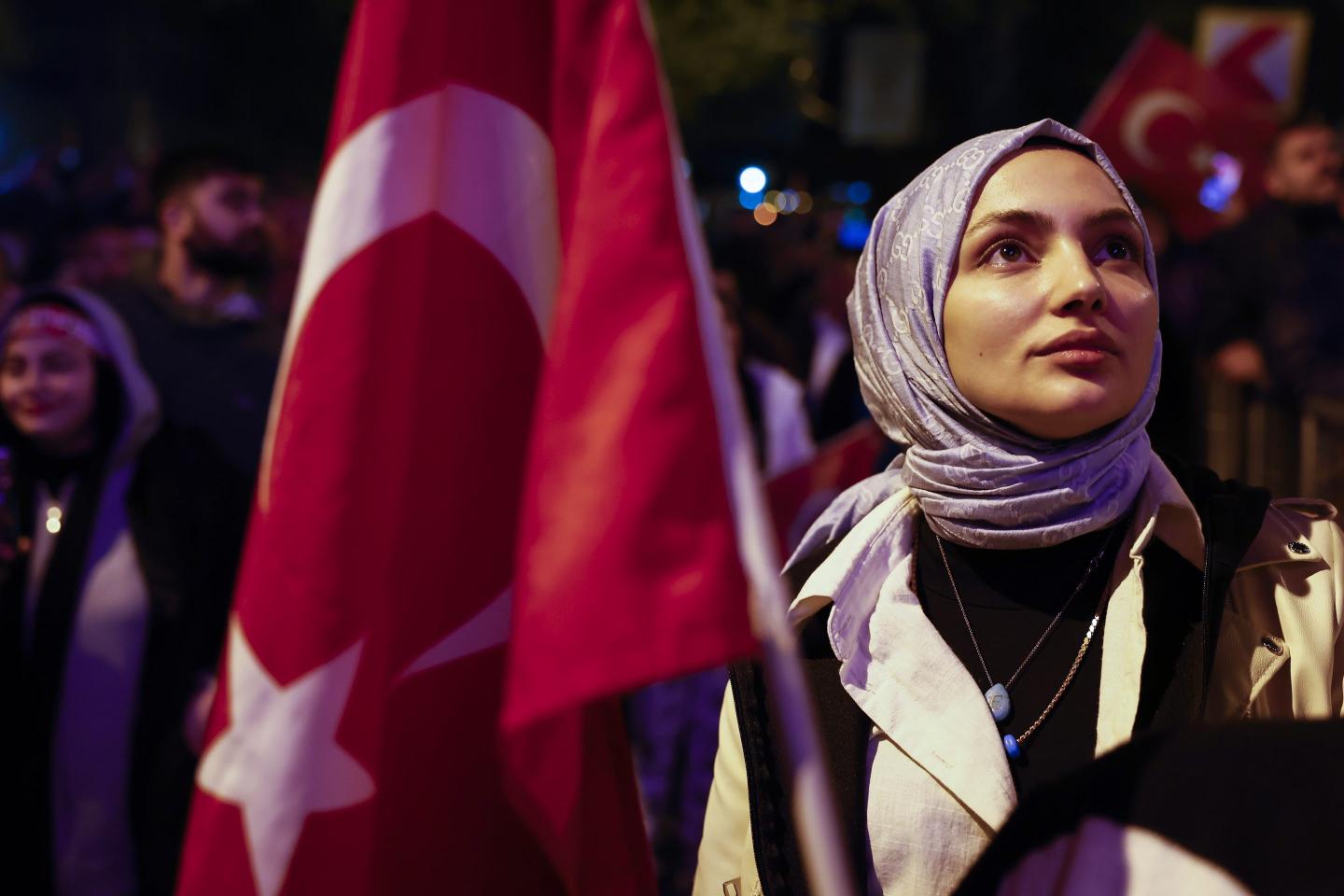 Elon Musk is accused of censoring free speech ahead of a key re-election bid for Turkey's president, in power for 20 straight years.