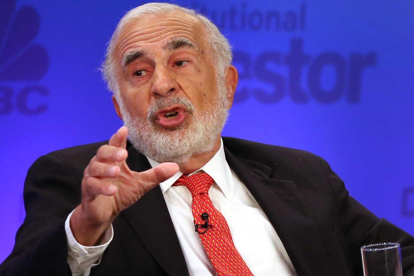 Carl Icahn.