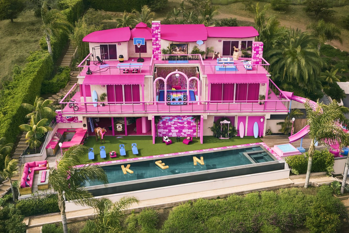 Barbie's DreamHouse in Malibu