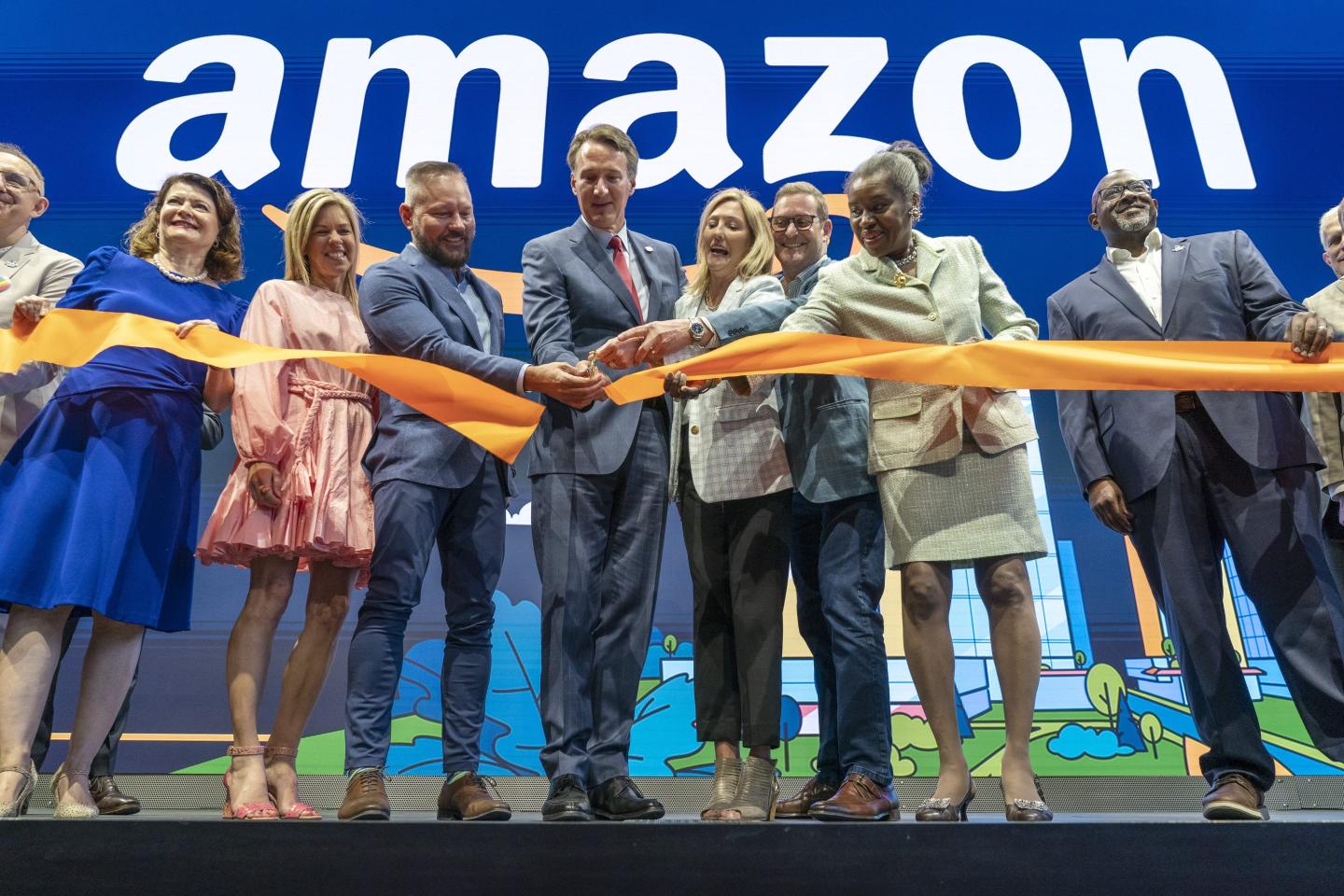 Amazon debuts its new Virginia headquarters as it pushes workers to return to the office