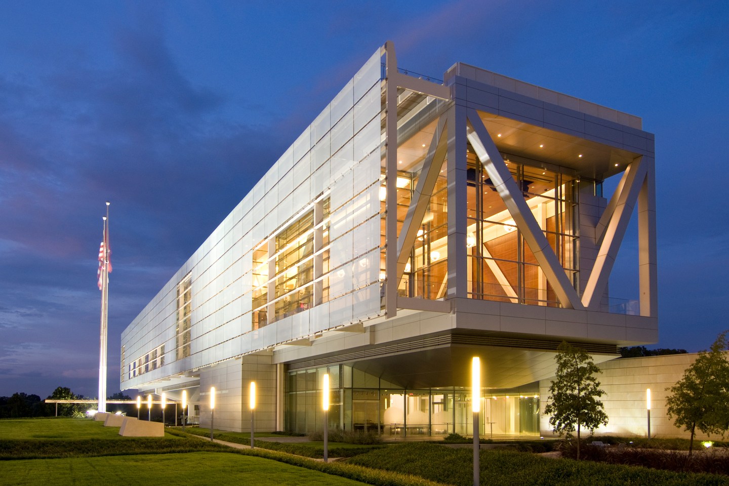 At the William J. Clinton Presidential Library and Museum in Little Rock.