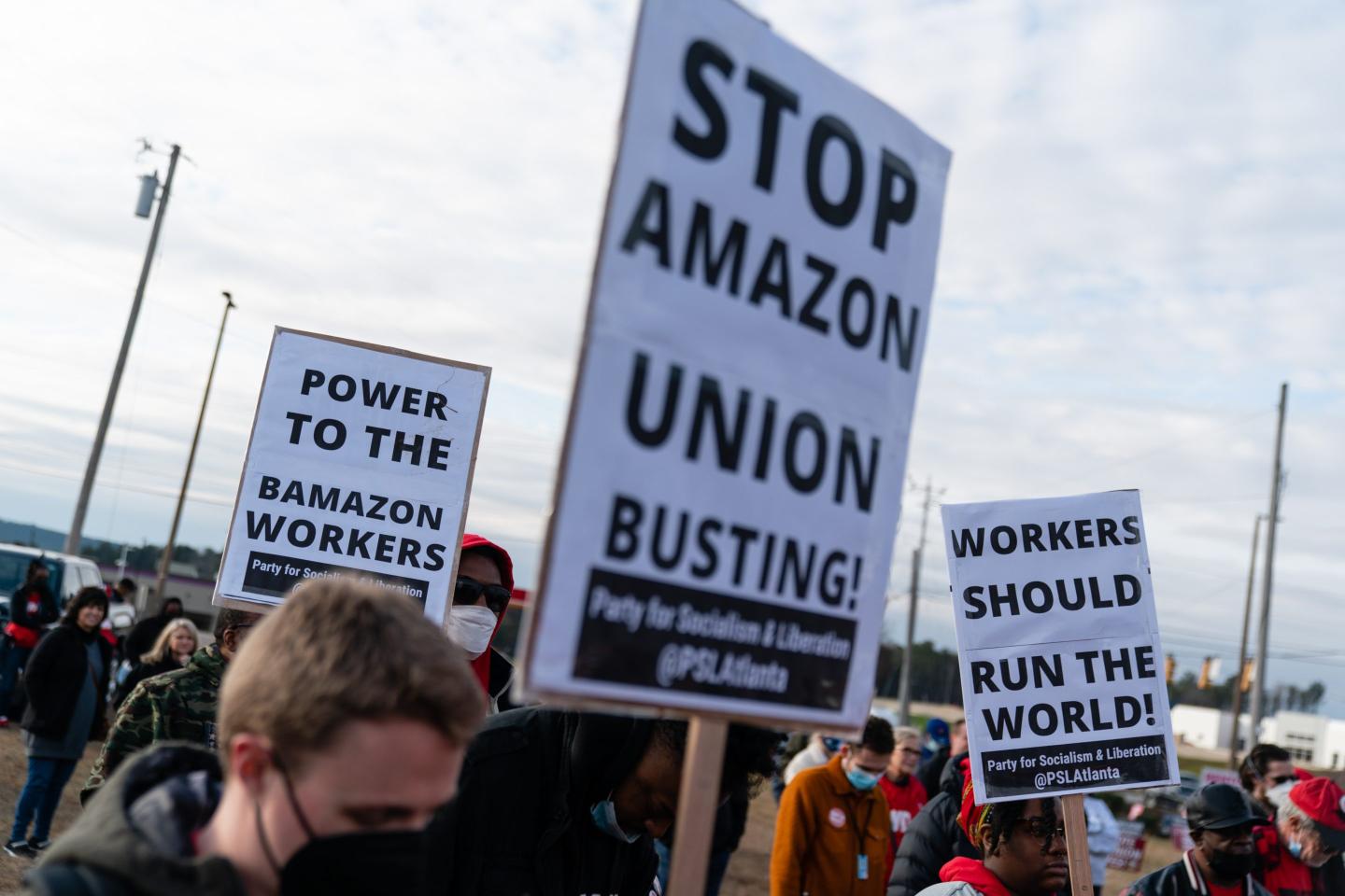 Amazon union organizer who says she was fired ‘to stifle a movement’ has been reinstated
