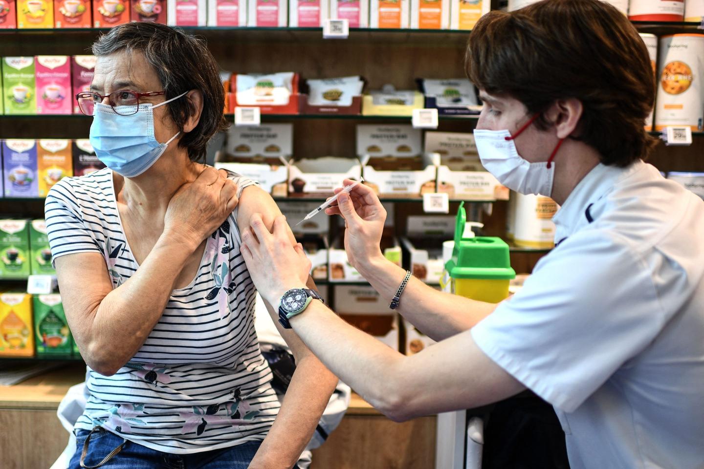 Vaccine shot