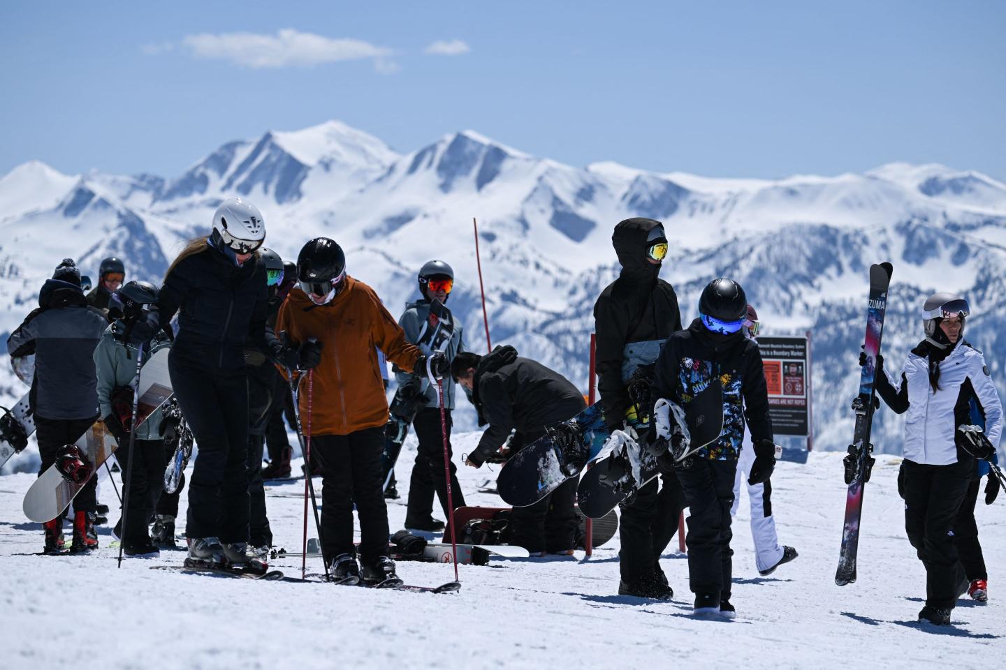 Major ski resort operator responds to increasingly fickle weather with more faux snow created by renewable energy