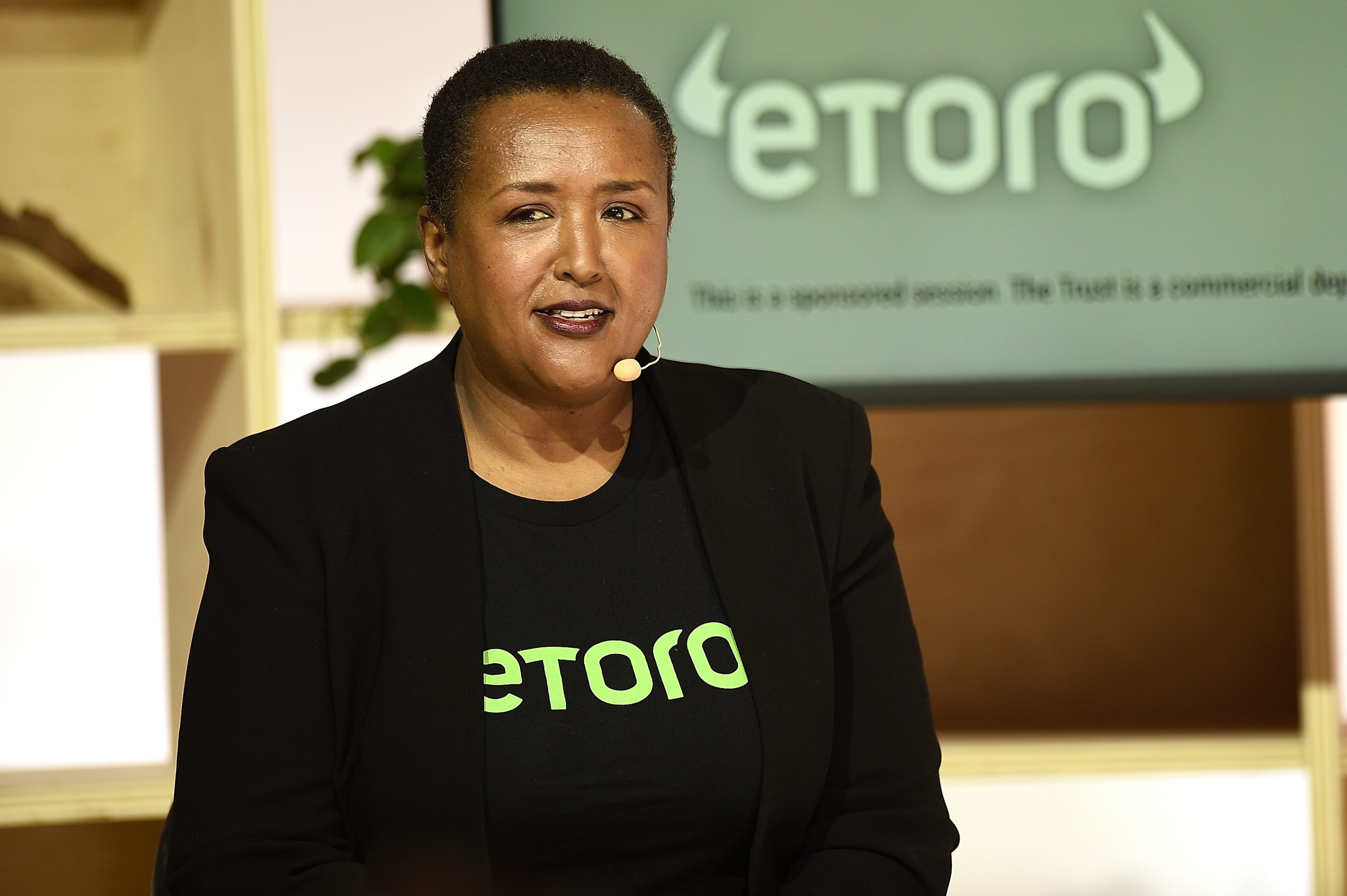 eToro to delist 4 cryptocurrencies named as securities in SEC lawsuits |  Fortune