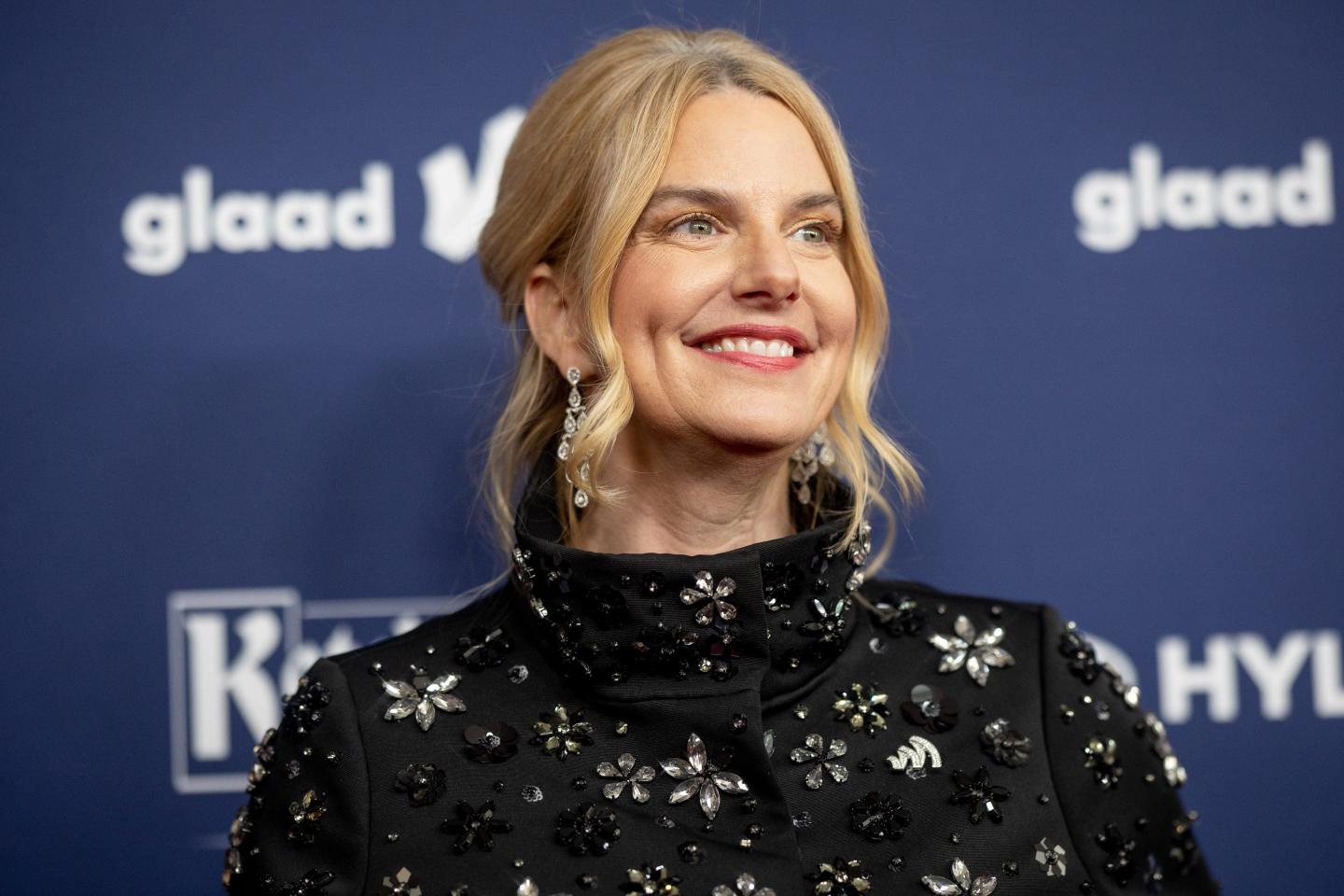 GLAAD CEO Sarah Kate Ellis believes Anheuser-Busch should not have backed down to "extremist bullies".