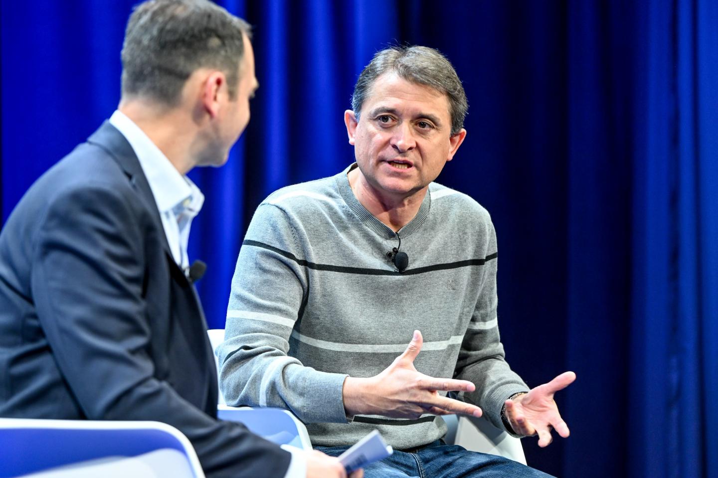 Jordi Ribas speaks to Fortune reporter at a Brainstorm tech session.