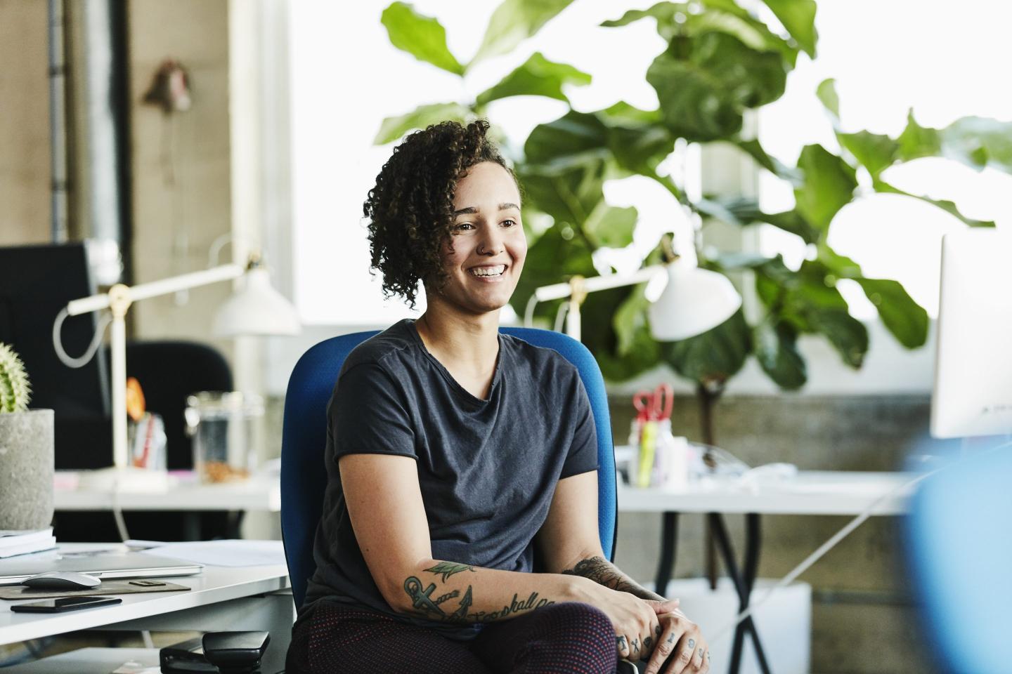 woman happy at office