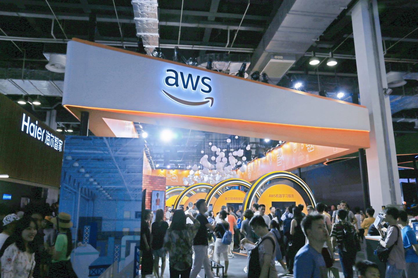 Biden administration reportedly plans to curb Chinese companies’ access to Amazon and Microsoft cloud services